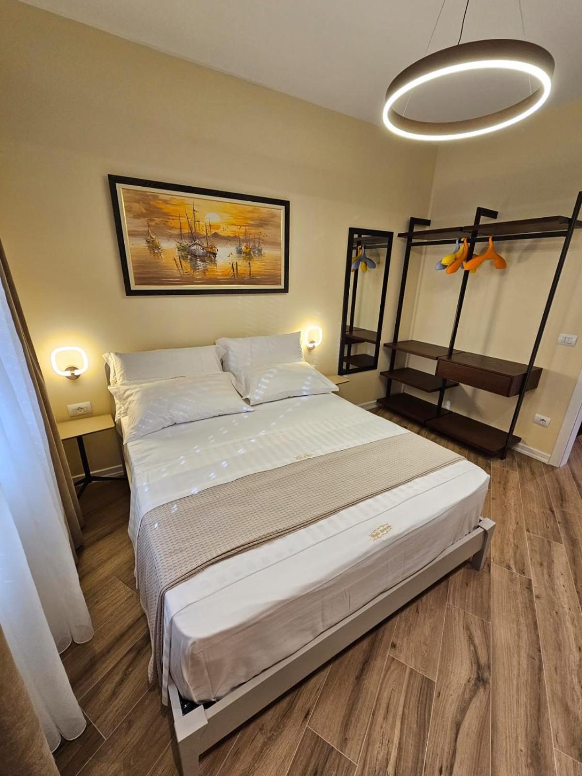 Klaudia Apartments Himare Luaran gambar