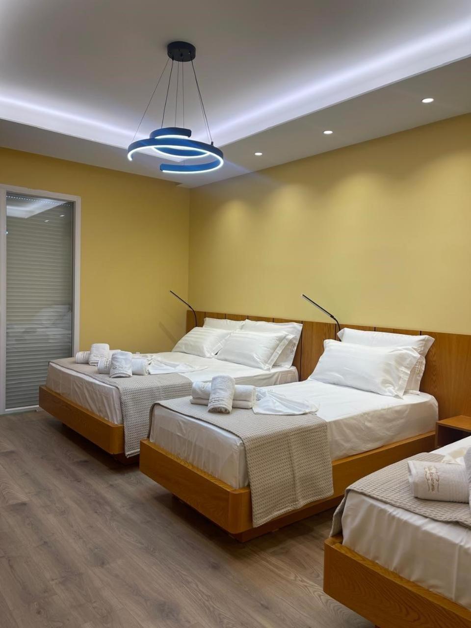 Klaudia Apartments Himare Luaran gambar